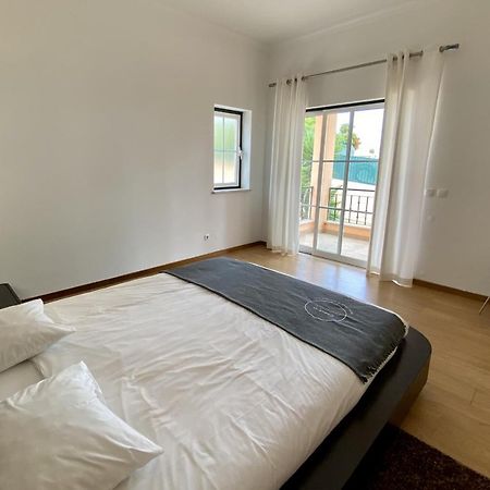 Globo By Check-In Portugal Villa อัลบูเฟรา ภายนอก รูปภาพ