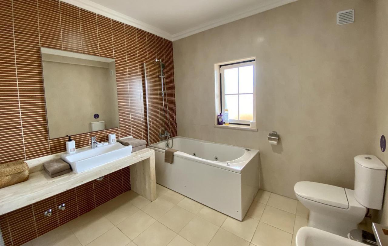 Globo By Check-In Portugal Villa อัลบูเฟรา ภายนอก รูปภาพ