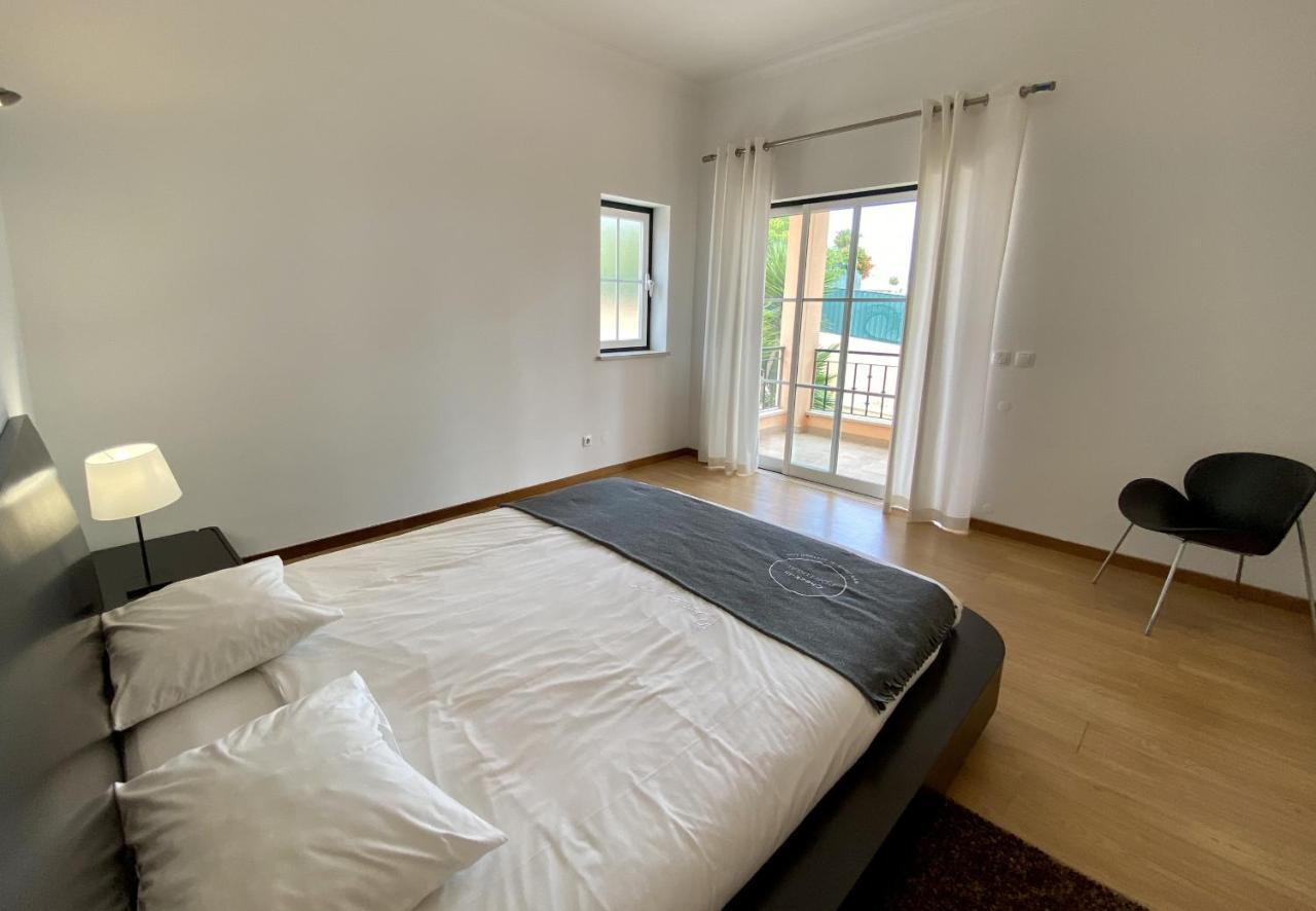 Globo By Check-In Portugal Villa อัลบูเฟรา ภายนอก รูปภาพ
